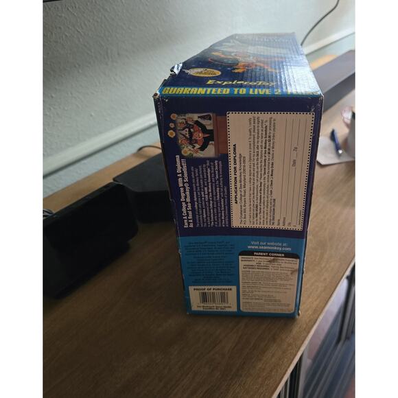 Vintage Amazing Live Sea Monkeys NASA Space Shuttle Tank Toy NIB 1997 - Picture 4 of 10